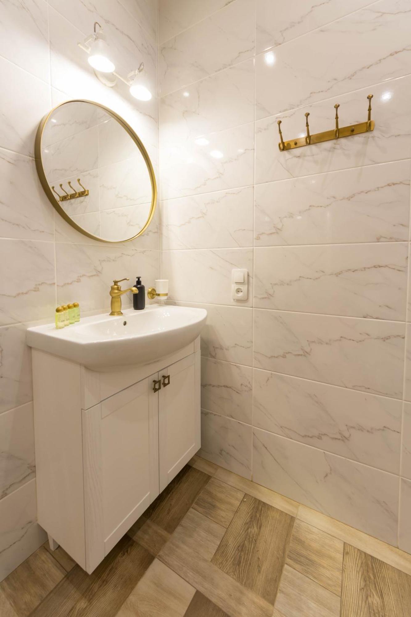 Apartments On Velyka Vasylkivska 47 Kiev Ngoại thất bức ảnh